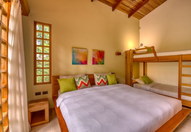 Villa en Playa Chiquita - Villa Habanera Villa en Playa Chiquita - Villa Habanera