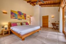 Villa en Playa Chiquita - Villa Habanera