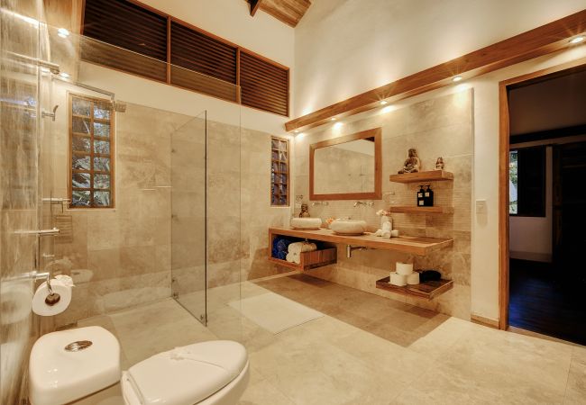 Villa en Playa Chiquita - Zen Villa Villa en Playa Chiquita - Zen Villa