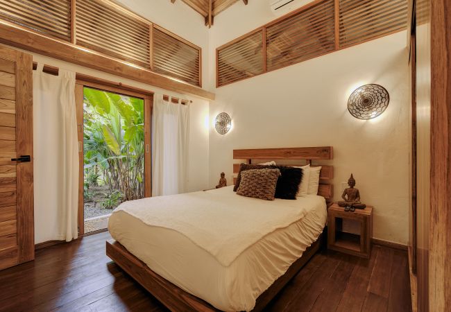 Villa en Playa Chiquita - Zen Villa Villa en Playa Chiquita - Zen Villa