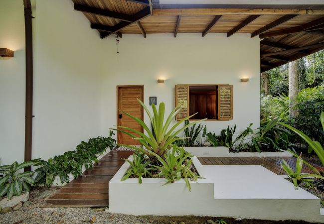 Villa en Playa Chiquita - Zen Villa Villa en Playa Chiquita - Zen Villa