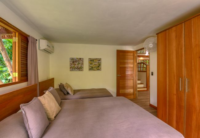 Casa en Playa Chiquita - Casa Duna Casa en Playa Chiquita - Casa Duna