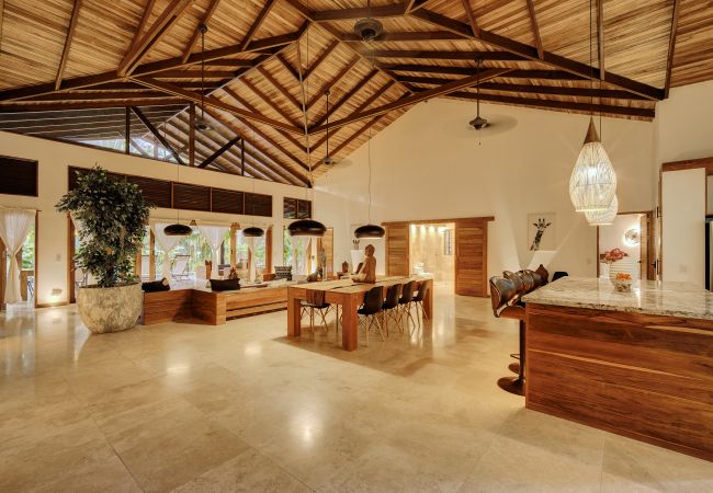 Villa en Playa Chiquita - Zen Resort Villa en Playa Chiquita - Zen Resort