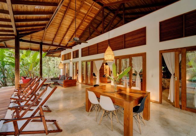 Villa en Playa Chiquita - Zen Resort Villa en Playa Chiquita - Zen Resort