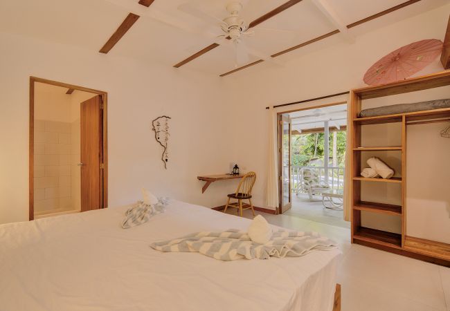 Casa en Playa Chiquita - Casa Lyra Casa en Playa Chiquita - Casa Lyra