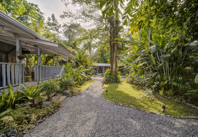 Villa en Playa Chiquita - Siren Sanctuary Resort Villa en Playa Chiquita - Siren Sanctuary Resort