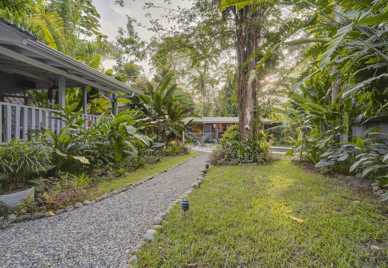 Villa en Playa Chiquita - Siren Sanctuary Resort Villa en Playa Chiquita - Siren Sanctuary Resort