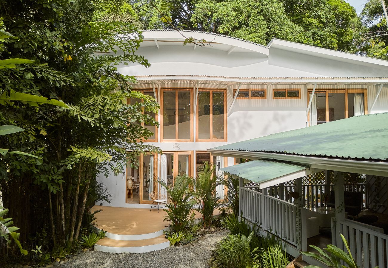 Villa en Playa Chiquita - Siren Sanctuary Resort Villa en Playa Chiquita - Siren Sanctuary Resort