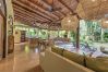 Villa en Playa Chiquita - Villa Color Caribe Tropical Dreams Villa en Playa Chiquita - Villa Color Caribe Tropical Dreams