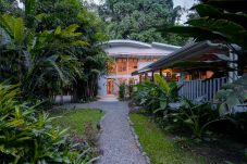 Estudio en Playa Chiquita - Studio Yoga Mermaid Sanctuary