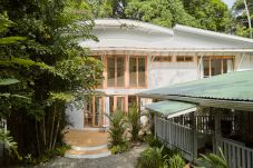 Villa en Playa Chiquita - Entire Temple