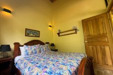 Casa en Playa Chiquita - Casa Bocaracá