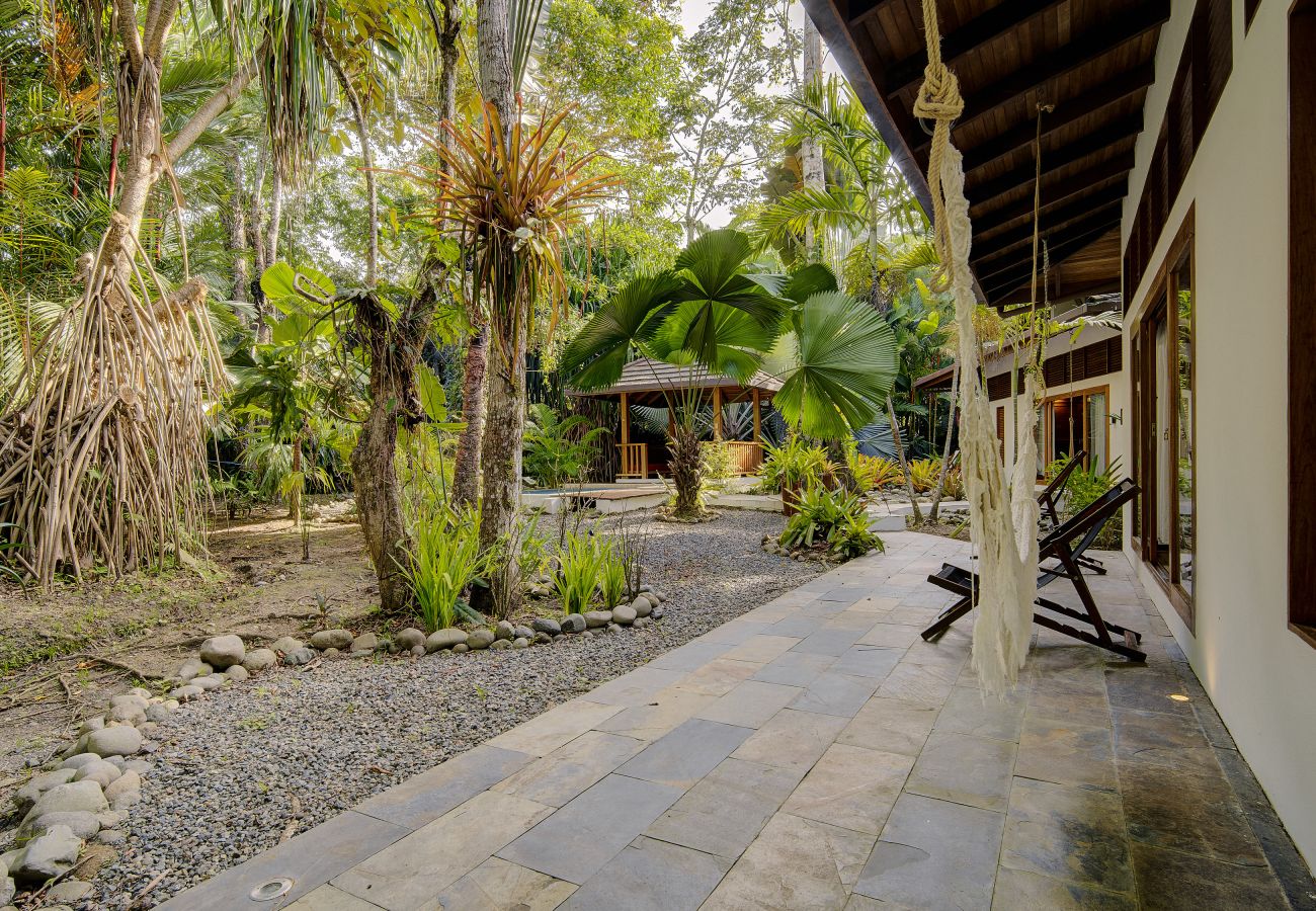 House in Playa Chiquita - Nirvana House House in Playa Chiquita - Nirvana House