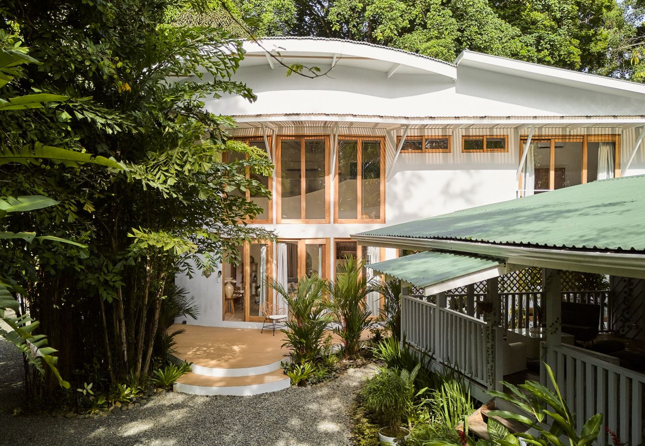 Villa in Playa Chiquita - Siren Sanctuary Resort