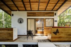 Apartment in Playa Chiquita - Casita Samsari a 2 pasos de la Playa y A/C
